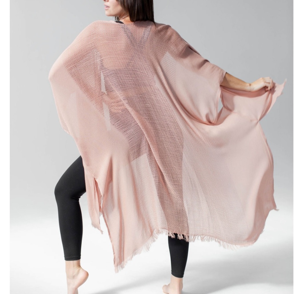 SAVVI One Size Fits All Adobe (Light Pink) Loose Weave ADA KIMONO Long Cardigan